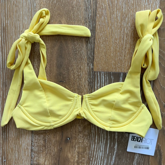 Beach Riot bikini top - Picture 4 of 5